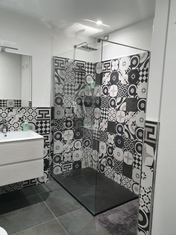 Pellico Stylish Apartments كونيو المظهر الخارجي الصورة